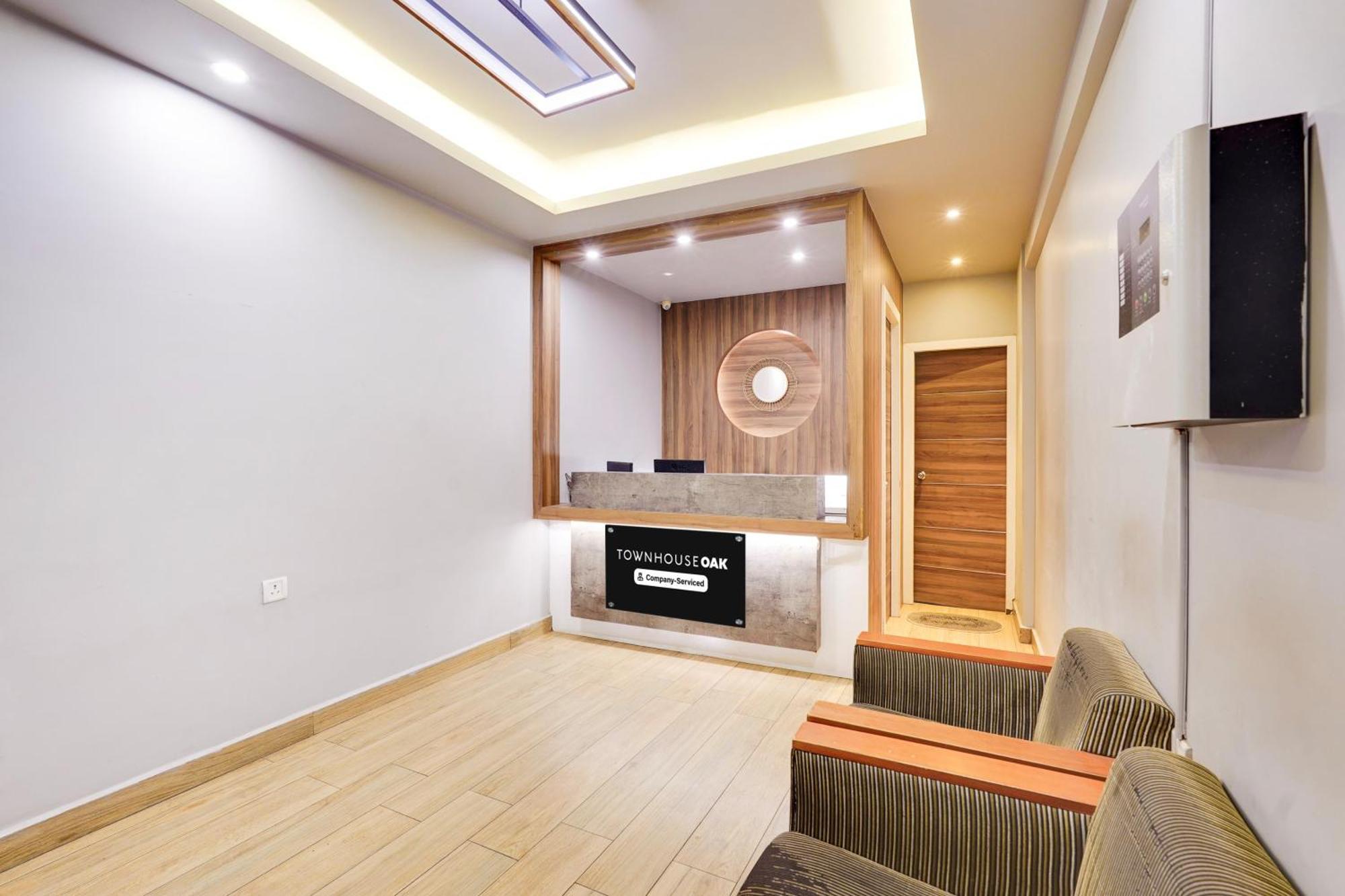Super Townhouse Oak Kodambakkam Formerly Cine City Chennai Zewnętrze zdjęcie