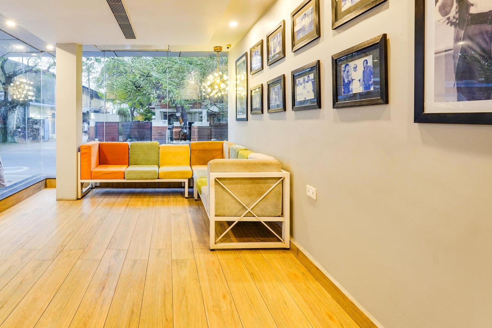Super Townhouse Oak Kodambakkam Formerly Cine City Chennai Zewnętrze zdjęcie