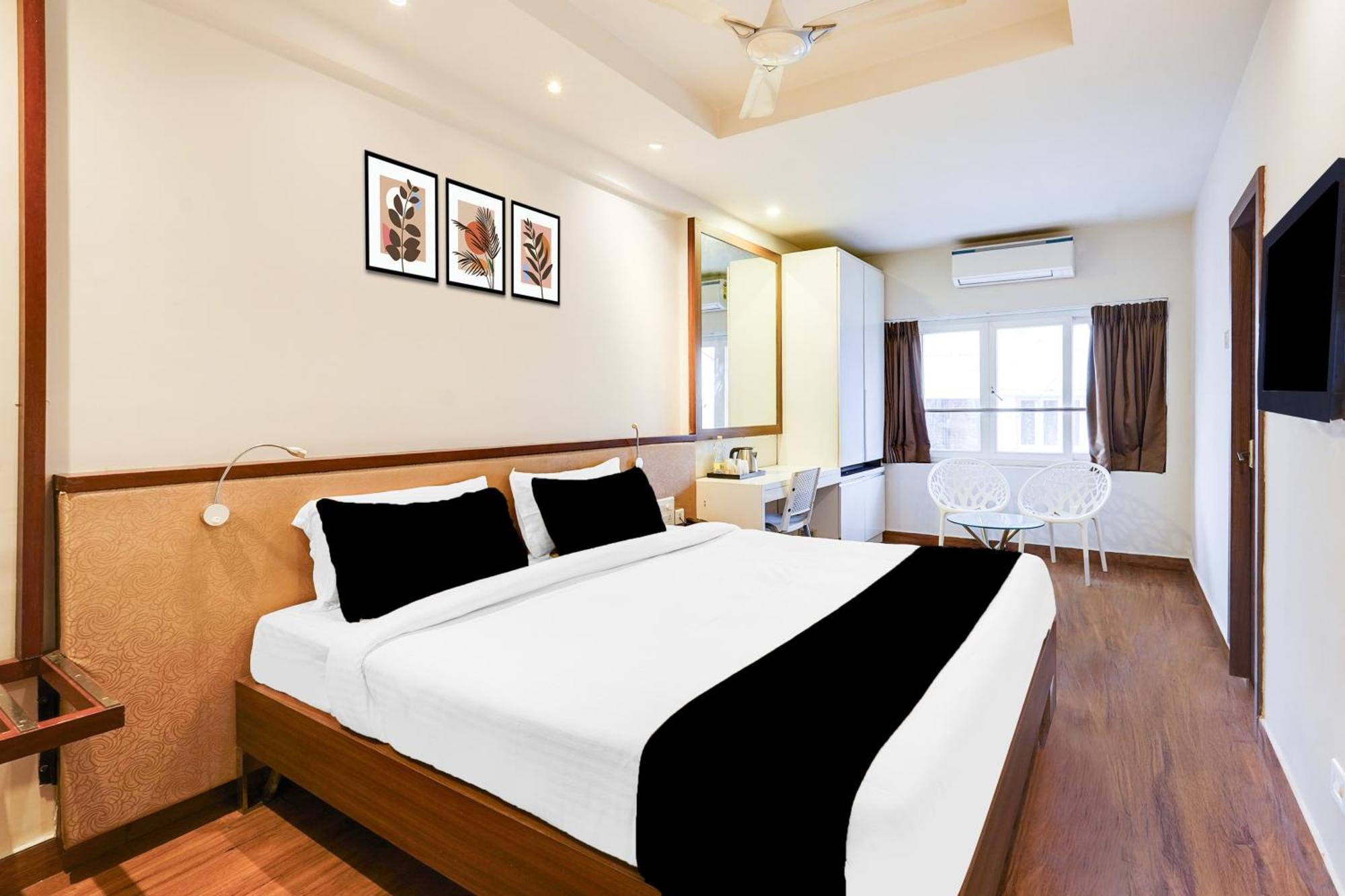 Super Townhouse Oak Kodambakkam Formerly Cine City Chennai Zewnętrze zdjęcie