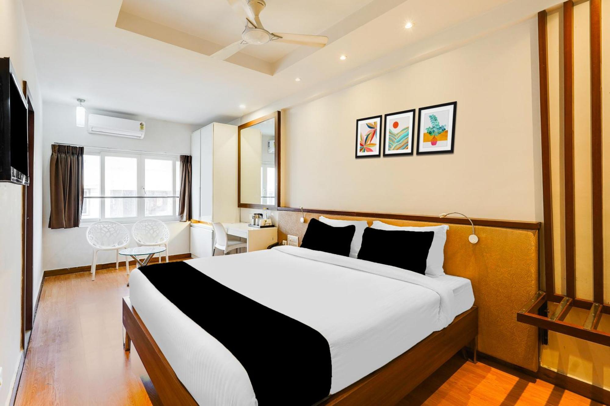 Super Townhouse Oak Kodambakkam Formerly Cine City Chennai Zewnętrze zdjęcie
